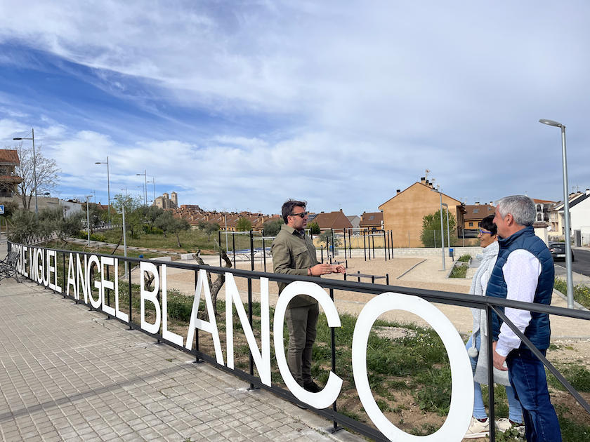 Miguel Ángel Blanco ya da nombre al nuevo parque de Campo Real